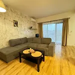 Premier Luxury Lipatti By Glam - Parking Option Διαμέρισμα *