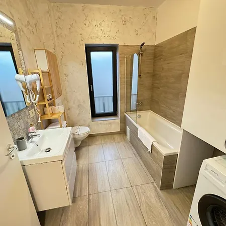 Premier Luxury Lipatti By Glam - Parking Option Timişoara