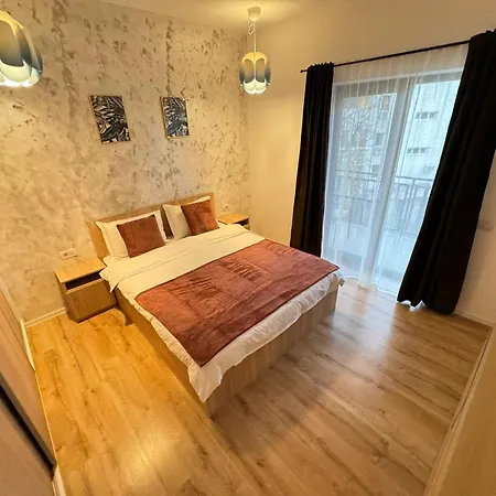 Premier Luxury Lipatti By Glam Apartament *