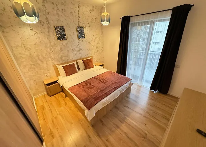 Premier Luxury Lipatti By Glam - Parking Option Lägenhet *