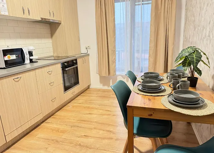 Premier Luxury Lipatti By Glam - Parking Option * 蒂米什瓦拉