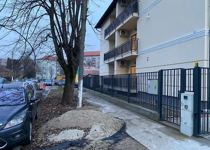 Premier Luxury Lipatti By Glam *