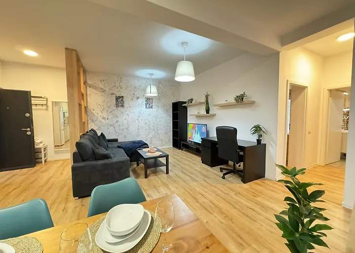 Premier Luxury Lipatti By Glam Appartement